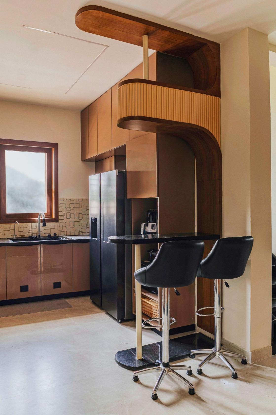 Kitchen breakfast counter with bar stools